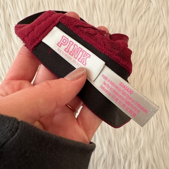 PINK VS Red Lace Bra - Picture 3 of 3